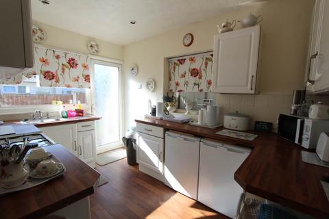 2 bedroom semi-detached bungalow for sale, Cedar Park Close, Thundersley