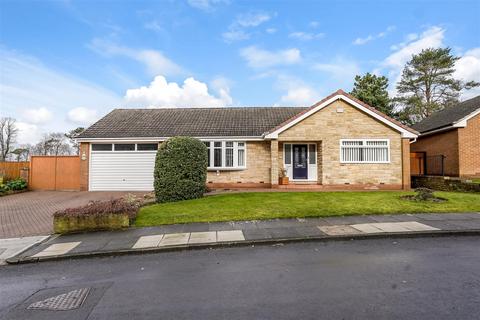 3 bedroom detached bungalow for sale, Hillclose Avenue, Darlington