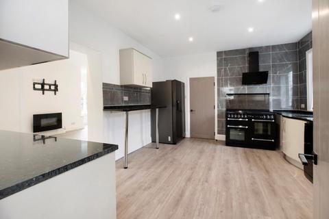 34 Barnfield Road, Exeter, EX1 1RX