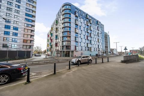 2 bedroom flat for sale, Reading Town Centre,  Berkshire,  RG1