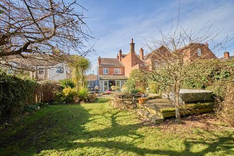 3 bedroom end of terrace house for sale, Hill Street, Hinckley