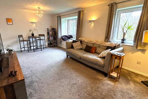 2 bedroom flat for sale, Baldwin Road, Birmingham B30