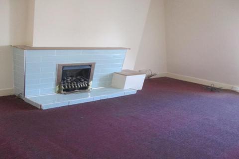 2 bedroom flat to rent, Agate Road, Clacton-on-Sea, Essex, CO15 1RA