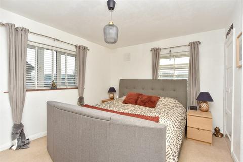 3 bedroom detached house for sale, Queenborough Road, Halfway, Sheerness, Kent
