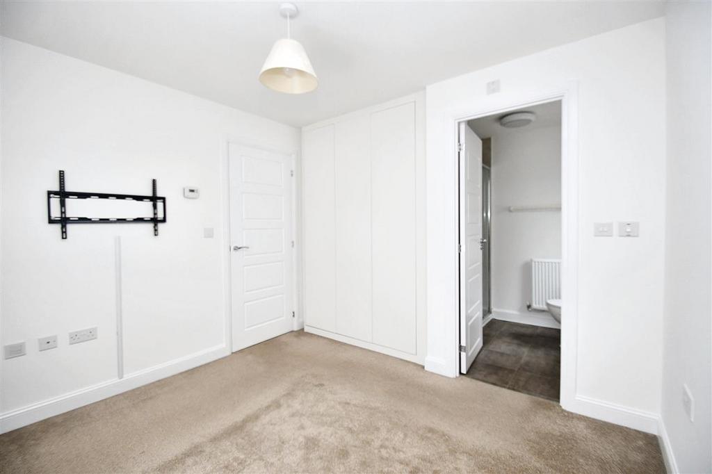 Principle bedroom