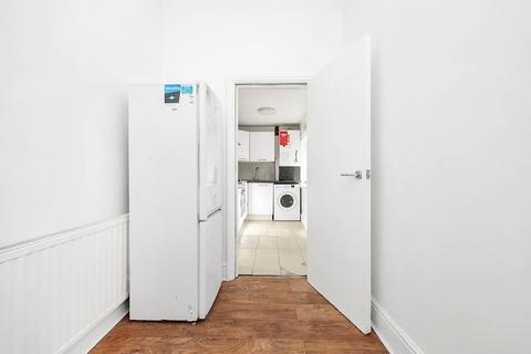19 Murchison Road, London, E10 6NA