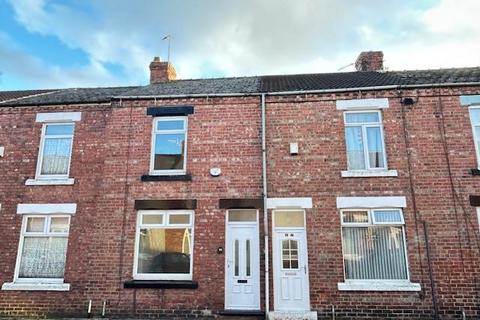 2 bedroom terraced house to rent, Leonard Street, Darlington