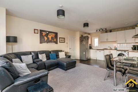 2 bedroom flat for sale, Cowslip Court, Foxtail Road, Waterlooville, PO7