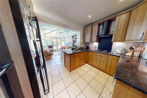 4 bedroom detached house for sale, Martins Close, Stanford-le-Hope, Essex, SS17