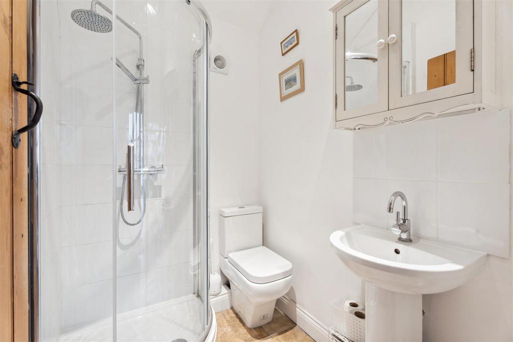 Annexe Shower Room