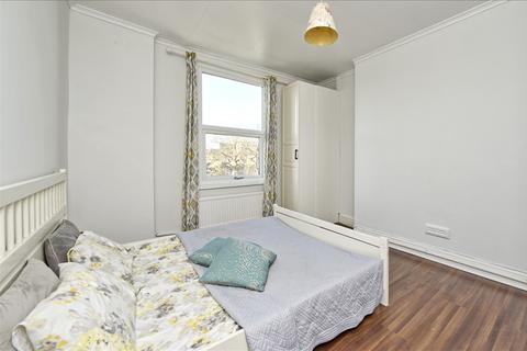 1 bedroom flat for sale, Shepherd's Bush W12 W12