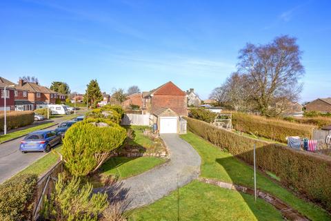 3 bedroom semi-detached house for sale, Blackness Road, Crowborough, TN6