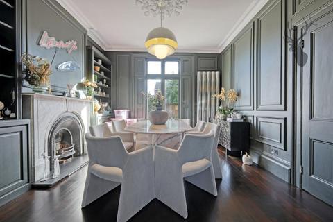 4 bedroom semi-detached house for sale, Palmerston Road, Buckhurst Hill IG9