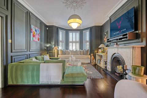 undefined, Palmerston Road, Buckhurst Hill IG9