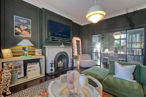 undefined, Palmerston Road, Buckhurst Hill IG9