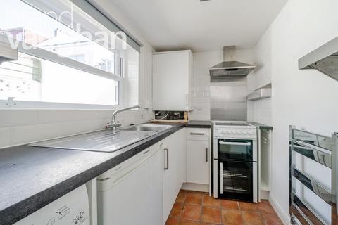 2 bedroom terraced house to rent, Bennett Road, Brighton, East Sussex, BN2