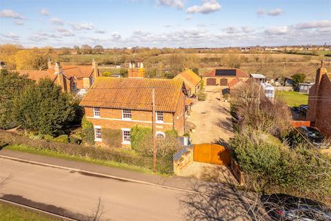 6 bedroom detached house for sale, Meadow Lane, South Hykeham, Lincoln