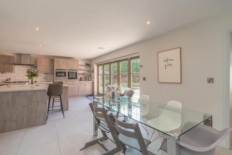 5 bedroom detached house for sale, Oak Park, Alderley Edge