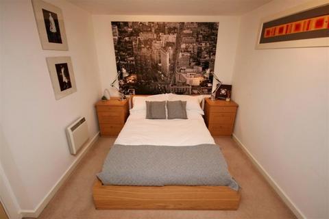 1 bedroom apartment to rent, Aytoun Street, Manchester M1