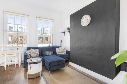 54b Broad Street, Teddington, TW11 8QY