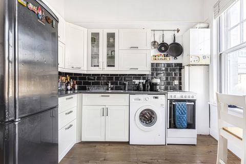 54b Broad Street, Teddington, TW11 8QY