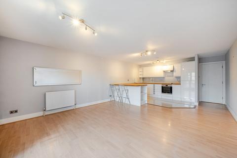 2 bedroom flat for sale, Hamilton House, Victory Place, Narrow Street E14