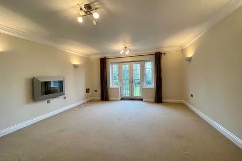 2 bedroom apartment to rent, Andover Road, Newbury RG14