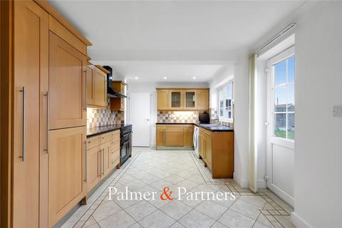 9 Buxey Close, West Mersea, Colchester, CO5 8LF