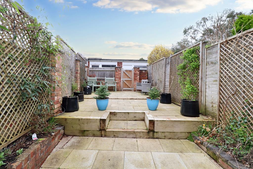 Rear Courtyard Garden