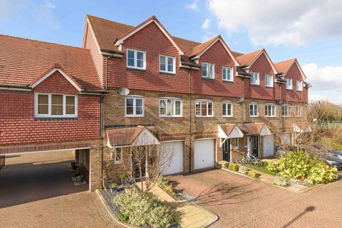 4 bedroom townhouse for sale, Scholars Place, Walton-on-Thames, KT12