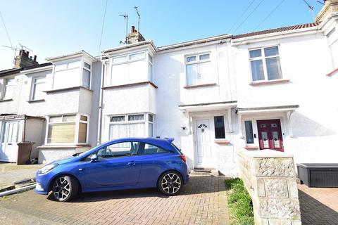 3 bedroom terraced house for sale, Horsted Avenue, Chatham, ME4