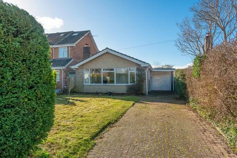 2 bedroom detached bungalow for sale, Manor Farm Road, Tredington, Shipston-on-Stour