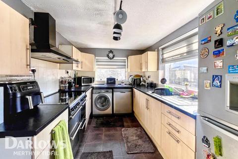 3 bedroom end of terrace house for sale, Station Road, Aberdare