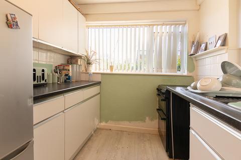 2 bedroom flat for sale, Woodcraft Close, Coventry CV4