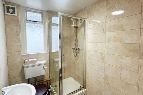 1 bedroom flat to rent, Claude Road, Roath, Cardiff, CF24