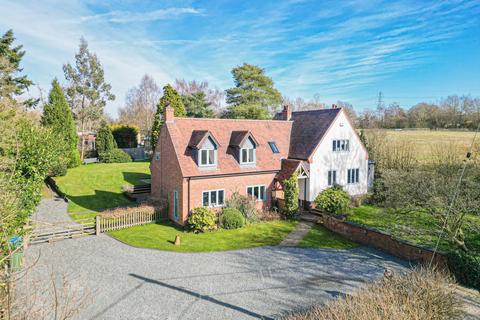 4 bedroom detached house for sale, Brickhill Lane, Allesley, CV5