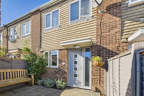 3 bedroom terraced house for sale, Otter Close, Bar Hill