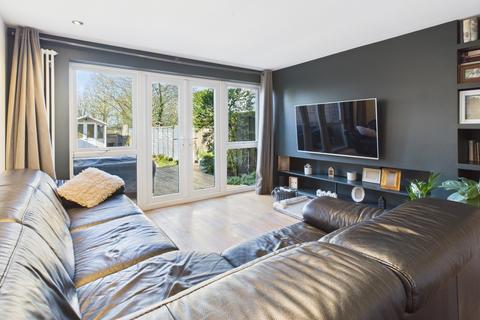 4 Otter Close, Bar Hill, Cambridge, CB23 8EA