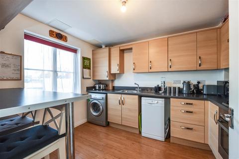 3 Barley Road, Andover, SP11 6GB