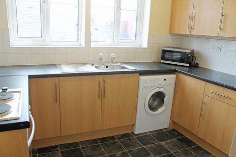 5 bedroom flat to rent, Flat 3, 138 North Sherwood Street, Nottingham, NG1 4EF