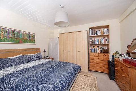 1 bedroom flat for sale, Arthingworth Street, Stratford, London, E15