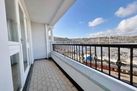 Flat 3, Marina View Fore Street, Kingswear, Dartmouth, TQ6 0AD
