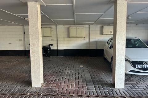 Flat 3, Marina View Fore Street, Kingswear, Dartmouth, TQ6 0AD