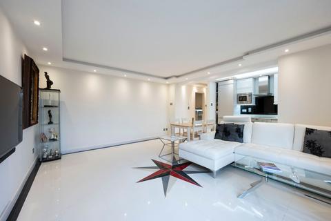 undefined, St Michaels Court, WEYBRIDGE, KT13