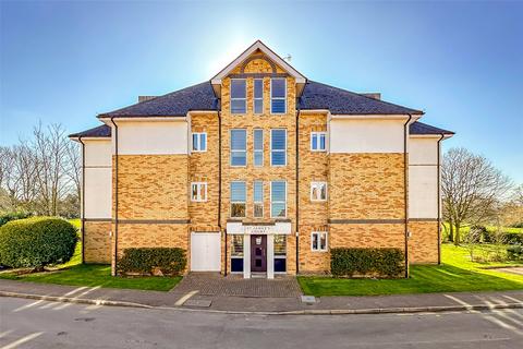 St. James Court, Park View Close, St. Albans, Hertfordshire, AL1