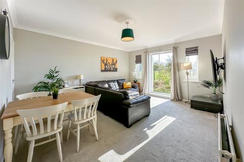 2 bedroom apartment for sale, St. James Court, Park View Close, St. Albans, Hertfordshire, AL1