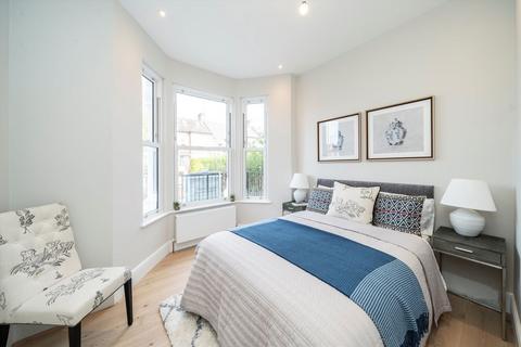 3 bedroom flat for sale, Earlsfield Road, Earlsfield SW18