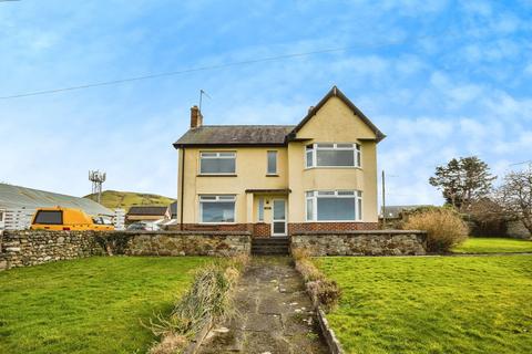 undefined, Tywyn LL36