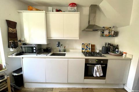 1 bedroom flat to rent, Birstall Road, London N15