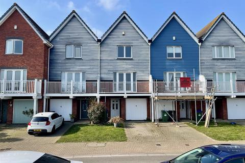 3 bedroom townhouse for sale, West Quay, Newhaven